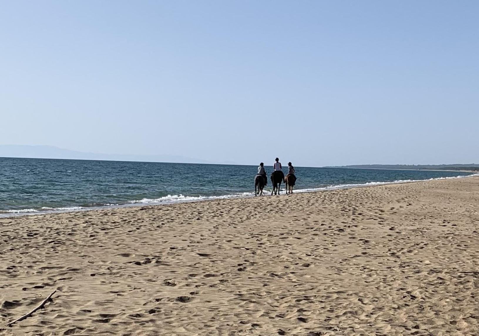 Douneika  White Villas מראה חיצוני תמונה